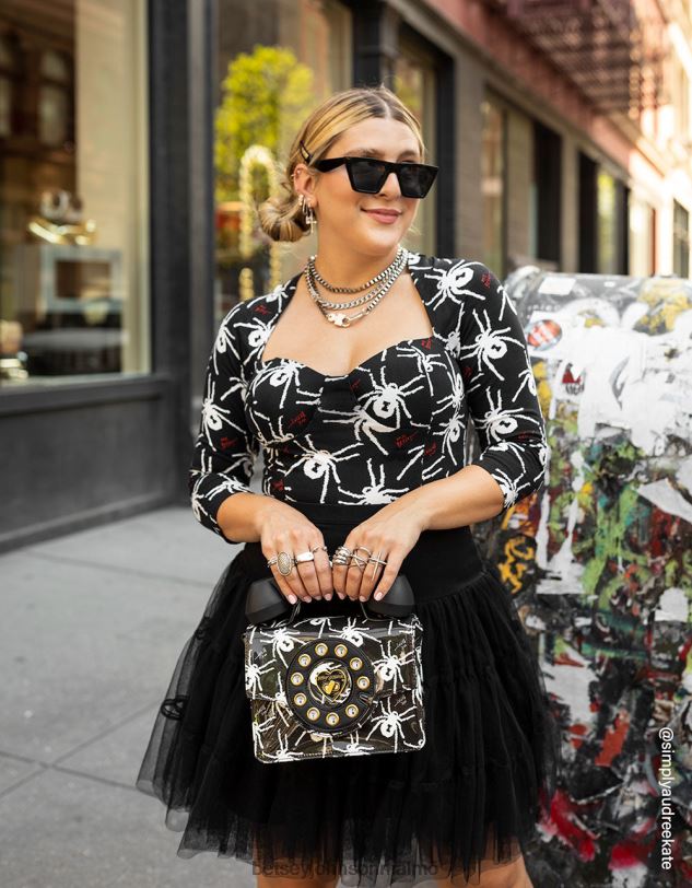 se Betsey Johnson kvinnor 80:e bash korsett raglan topp svart vit Kläder 0V8BT305