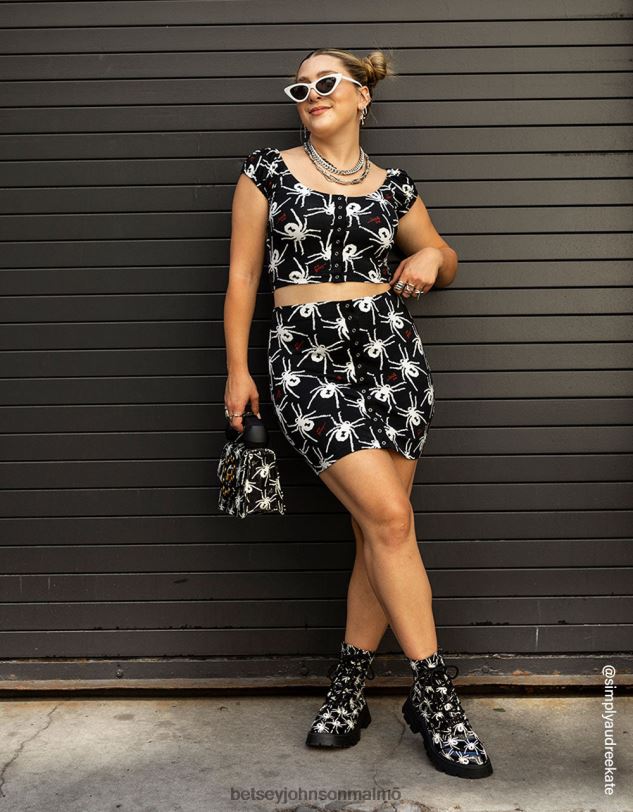 se Betsey Johnson kvinnor 80:e bash minikjol med snäppning fram svart vit Kläder 0V8BT297