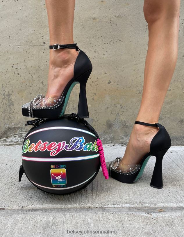 se Betsey Johnson kvinnor cher svart satin skor 0V8BT85