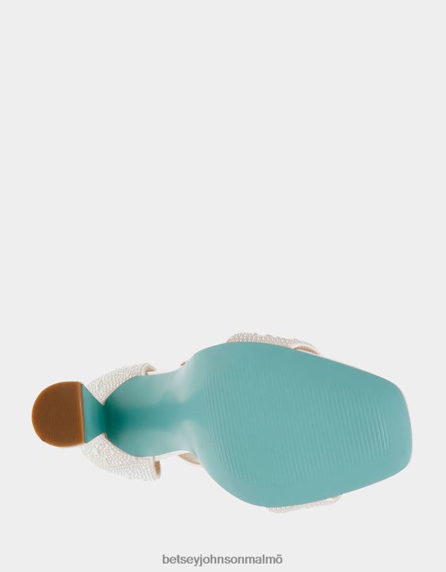 se Betsey Johnson kvinnor dani elfenben skor 0V8BT52