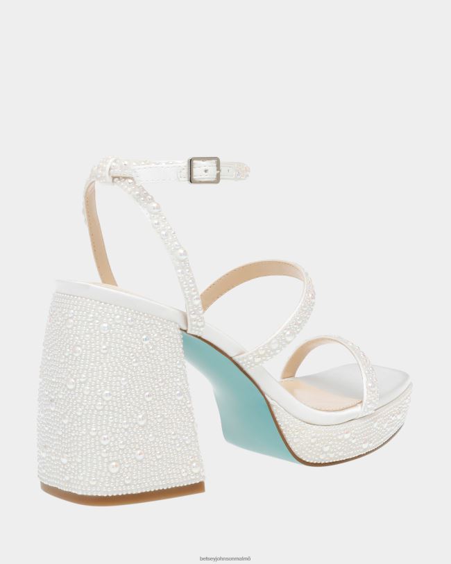 se Betsey Johnson kvinnor denni elfenben skor 0V8BT69