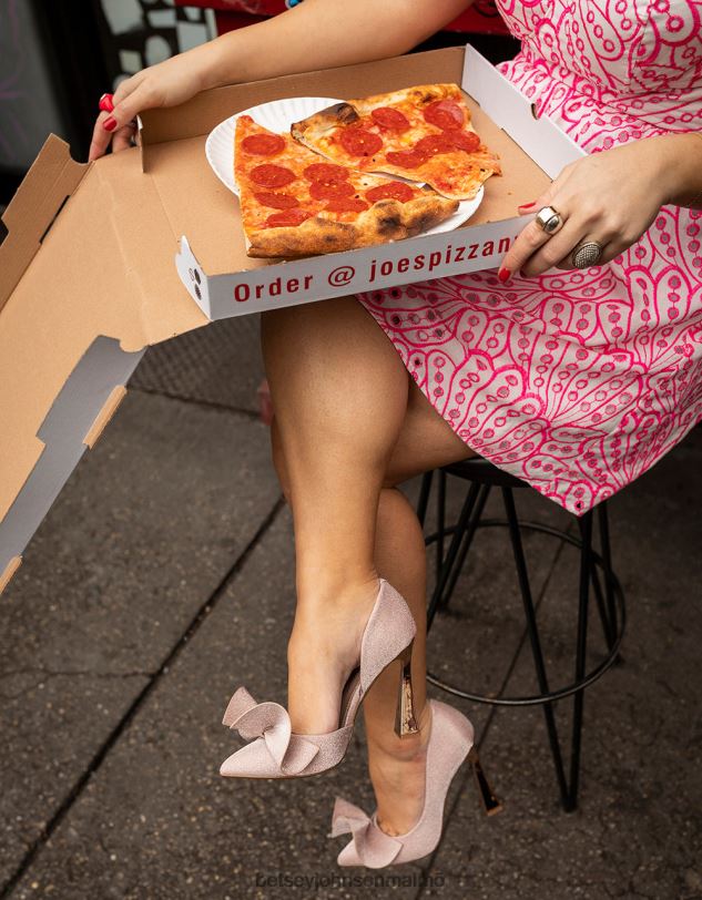 se Betsey Johnson kvinnor ädla champagne skor 0V8BT62