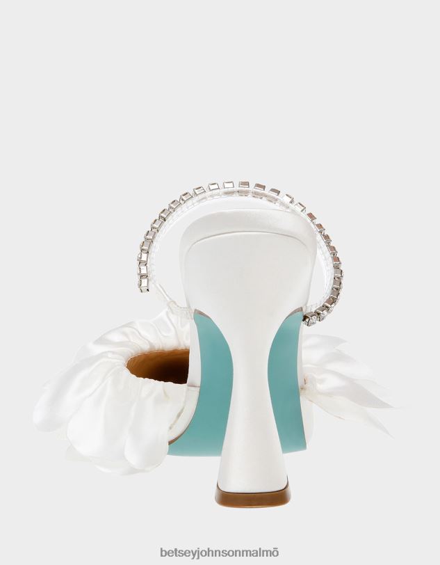 se Betsey Johnson kvinnor jayde elfenben skor 0V8BT113