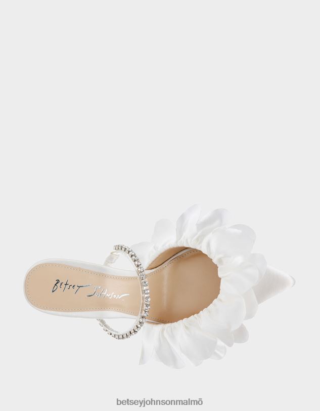 se Betsey Johnson kvinnor jayde elfenben skor 0V8BT113