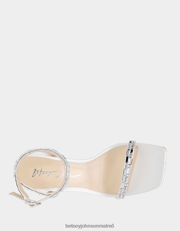 se Betsey Johnson kvinnor scott elfenben skor 0V8BT147