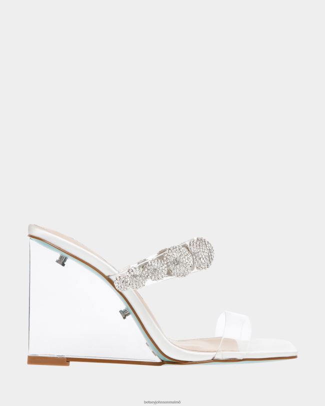 se Betsey Johnson kvinnor troy elfenben skor 0V8BT162