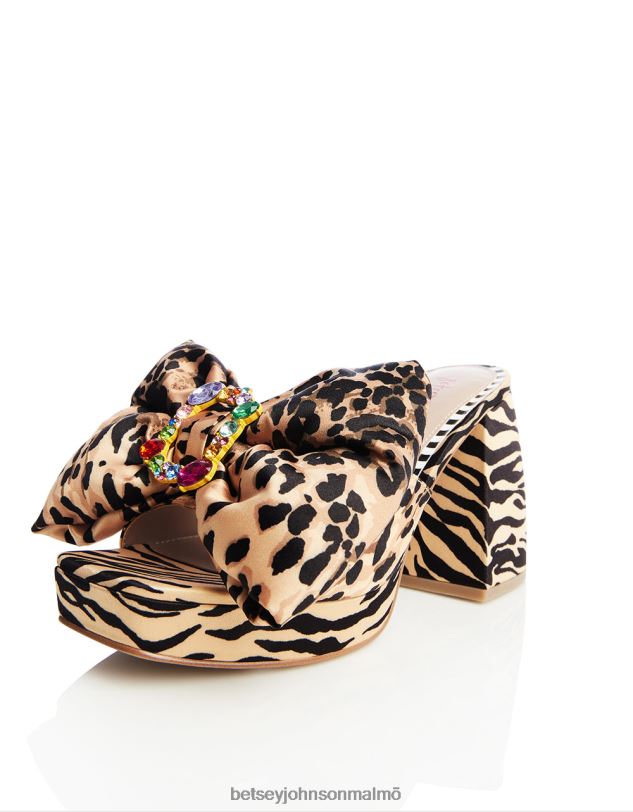 se Betsey Johnson kvinnor possie leopard multi skor 0V8BT5