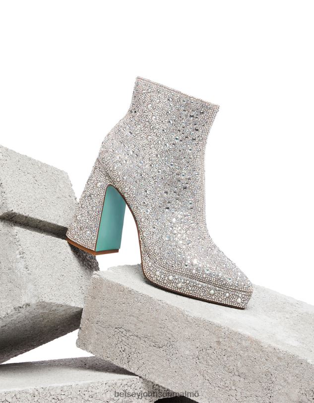 se Betsey Johnson kvinnor della strass skor 0V8BT15