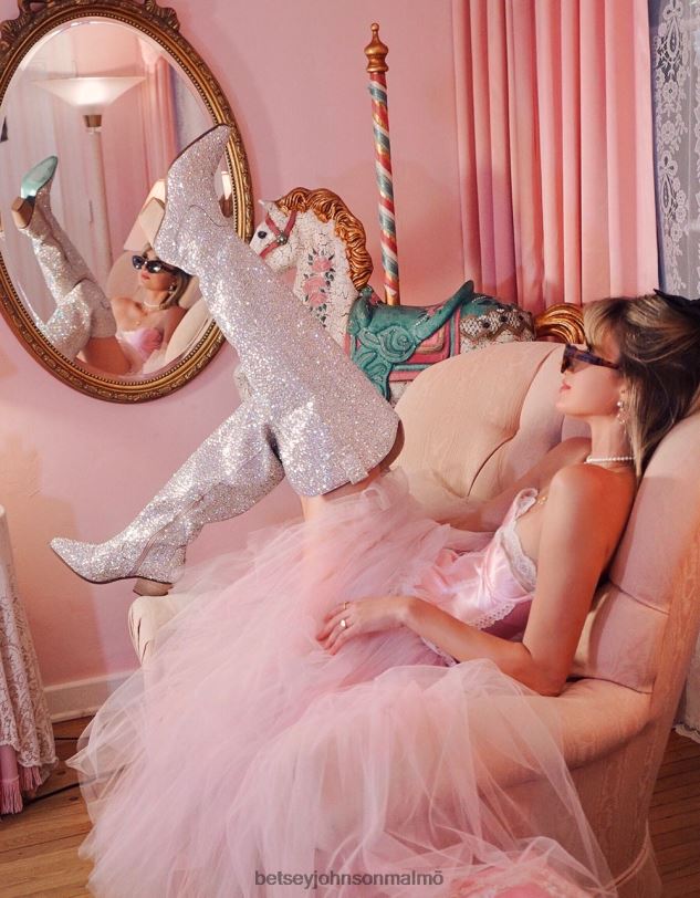 se Betsey Johnson kvinnor rodeo strass skor 0V8BT11