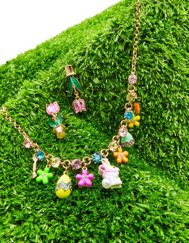 se Betsey Johnson kvinnor hunny bunny charm frontal halsband mång Smycken 0V8BT365