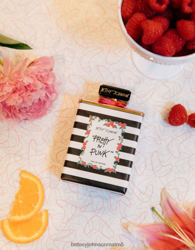 se Betsey Johnson unisex- pretty n punk eau de parfum rosa Tillbehör 0V8BT367