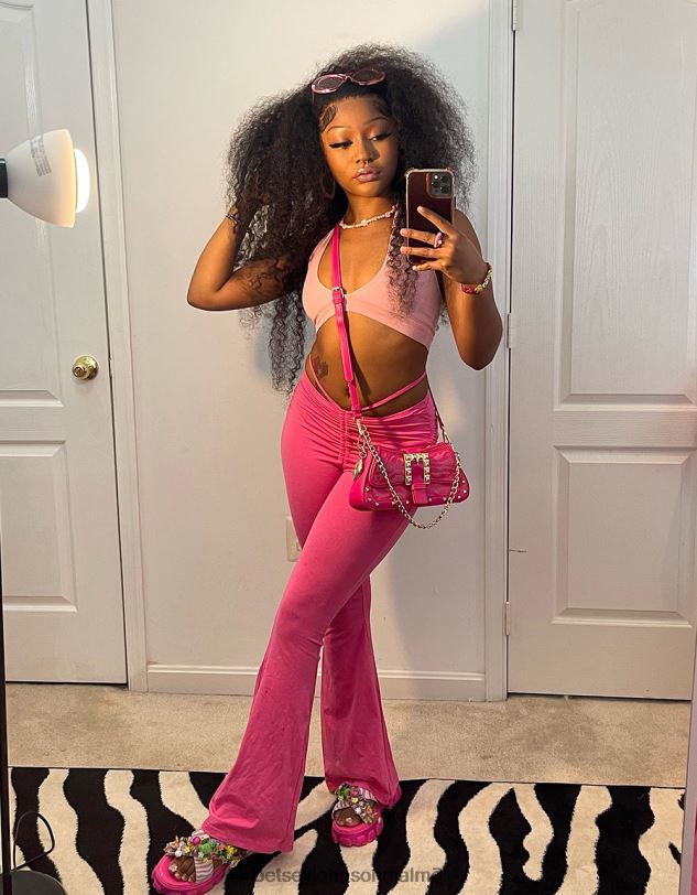 se Betsey Johnson kvinnor easy there tiger crossbody-väska rosa Tillbehör 0V8BT261