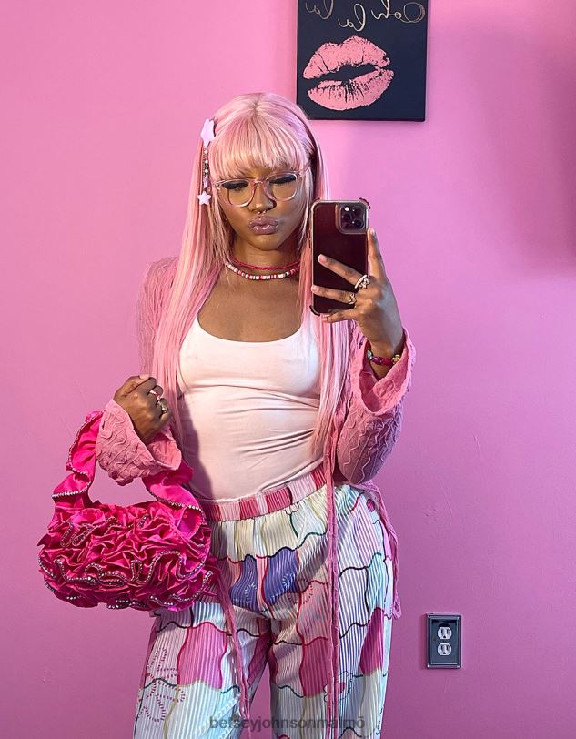 se Betsey Johnson kvinnor krusidull av det hela väskan rosa Tillbehör 0V8BT201