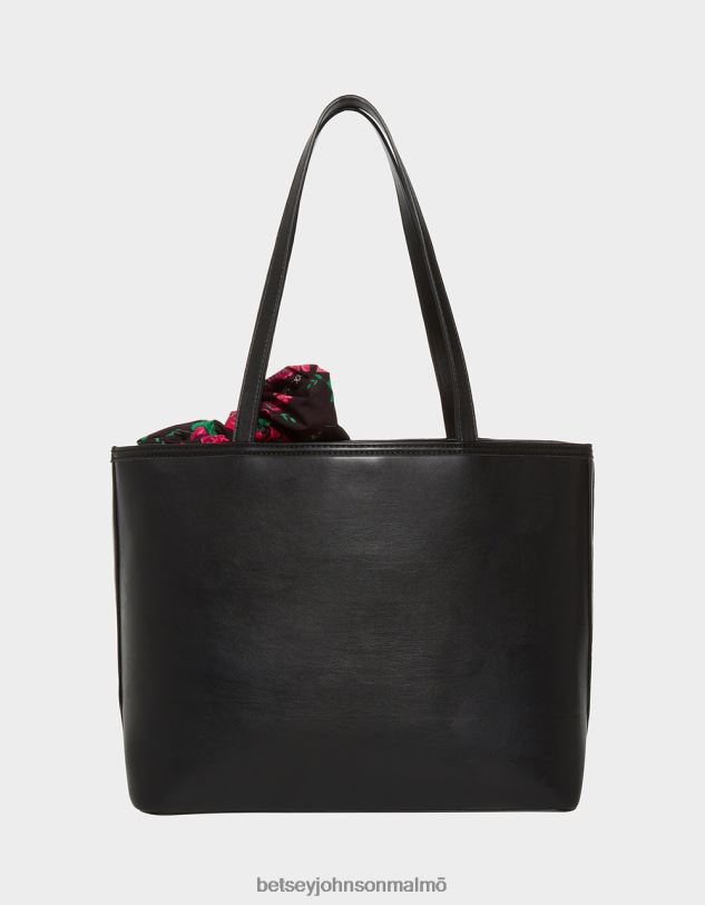 se Betsey Johnson kvinnor tic tac tote (med spelpjäser) svart vit Tillbehör 0V8BT229