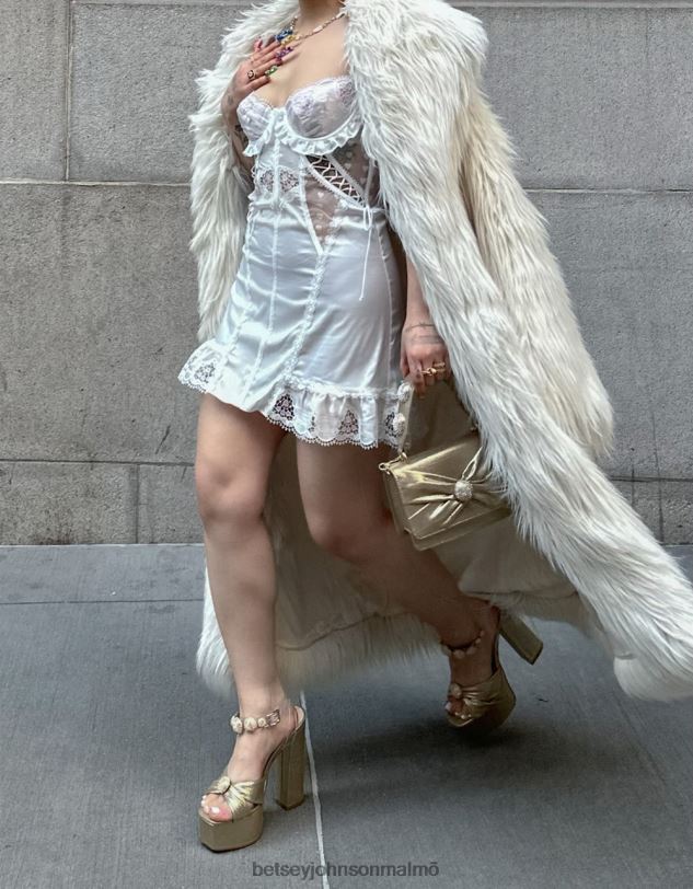 se Betsey Johnson kvinnor x markerar den övre handtagsväskan guld Tillbehör 0V8BT250